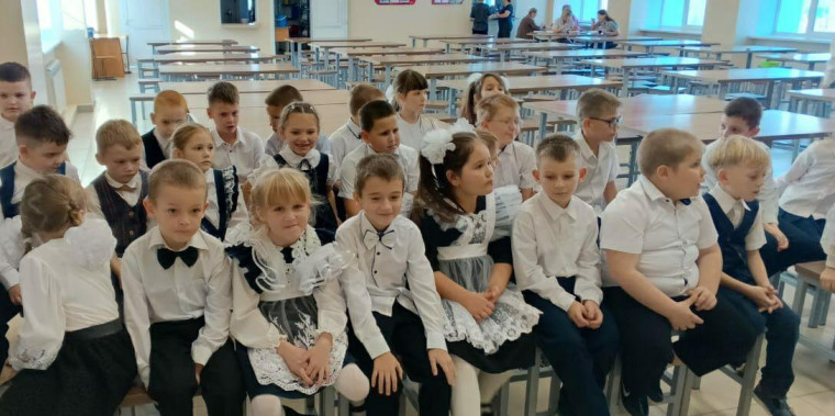 МБОУ Троицкая СОШ №2 Орлята России.
